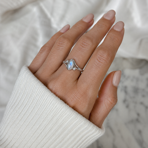 Luna Moonstone Ring